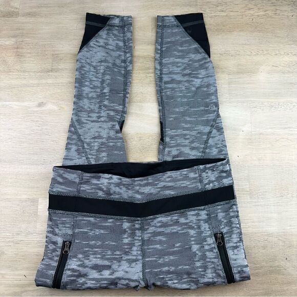 Lululemon Inspire Tight II - Picture 1 of 4